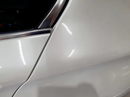 BMW 520D 실버에서 화이트펄로 전체 시공, 양주 랩핑샵 오토아틀리에.