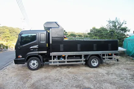 마이티2 활어차 전체랩핑. Avery Satin Black.