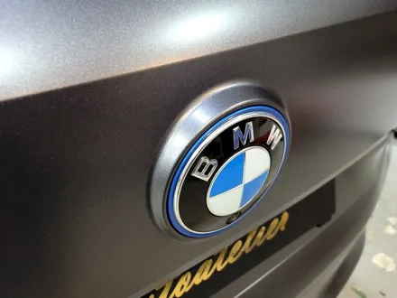 BMW iX 전기차 전체 사틴다크그레이 랩핑 시공, 양주 랩핑샵