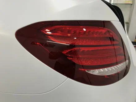 벤츠 E클래스 E300 AMG라인 전체랩핑, 3M 1080 Satin Frozen Vanilla, 새틴프로즌바닐라, - by 의정부랩핑, 의정부카스킨, 남양주 랩핑, 양주 랩핑,