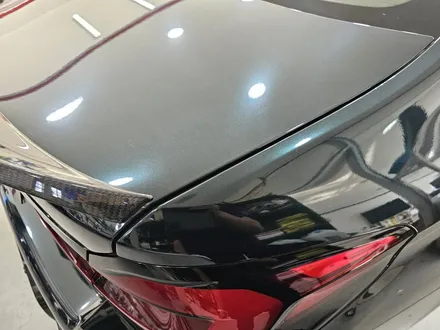 bmw 530i 전체 랩핑 제거 후 재시공, 에이버리 고광택 글로스 다크 에메랄드.