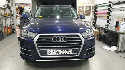 AUDI Q7 | 부분 PPF시공 by 의정부 오토아틀리에, 의정부 루프스킨, 의정부 랩핑, 의정부 카스킨, 의정부 PPF, 아우디 Q7 전면 라이트, 주유구, 백미러 PPF
