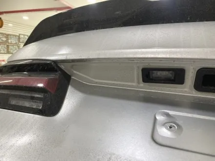 bmw 530i 전체 랩핑 제거 후 재시공, 에이버리 고광택 글로스 다크 에메랄드.