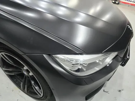 포천 BMW F80 M3 전체 데칼 제거 사틴블랙 풀랩핑