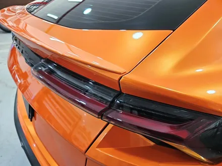 양주 오토아틀리에, 람보르기니 우루스 Urus 고광택 맥스필름 전체 랩핑 시공.