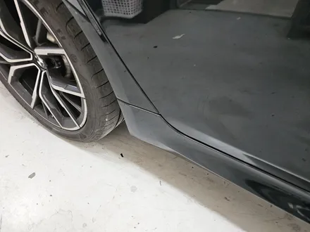 bmw 530i 전체 랩핑 제거 후 재시공, 에이버리 고광택 글로스 다크 에메랄드.