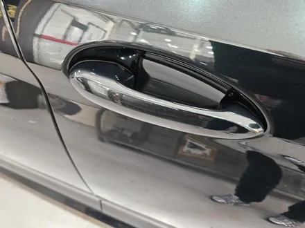 bmw 530i 전체 랩핑 제거 후 재시공, 에이버리 고광택 글로스 다크 에메랄드.