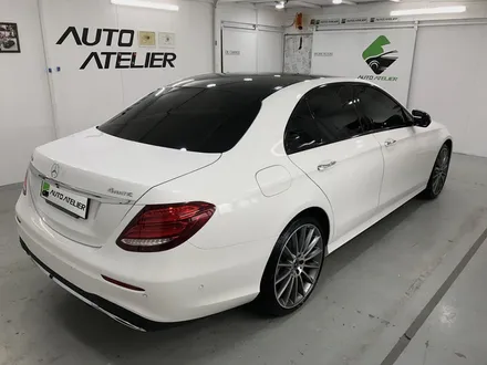 벤츠 E클래스 E300 AMG라인 전체랩핑, 3M 1080 Satin Frozen Vanilla, 새틴프로즌바닐라, - by 의정부랩핑, 의정부카스킨, 남양주 랩핑, 양주 랩핑,