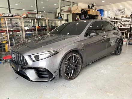 의정부 벤츠 A45 AMG 전체 고광택 화이트펄 랩핑
