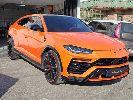양주 오토아틀리에, 람보르기니 우루스 Urus 고광택 맥스필름 전체 랩핑 시공.