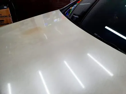 벤츠 E300 전체랩핑 화이트펄 재시공, 의정부에서도 가까운 오토아틀리에.