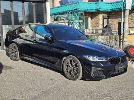 bmw 530i 전체 랩핑 제거 후 재시공, 에이버리 고광택 글로스 다크 에메랄드.