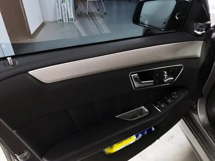벤츠 E클래스 E350d AMG패키지 실내 랩핑 -  by 의정부 오토아틀리에, 벤츠랩핑, 실내랩핑, E클래스 내장재, 내장재 랩핑