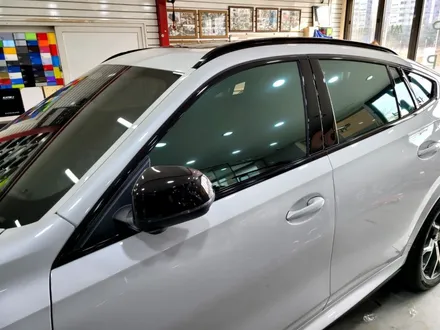 의정부 양주 BMW X6 전체 크롬죽이기 랩핑.
