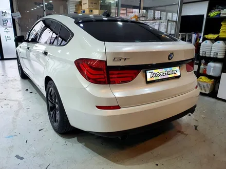 BMW 5GT 화이트펄 전체랩핑 + 크롬죽이기 +  실내랩핑, 모든 랩핑을 완성하다.