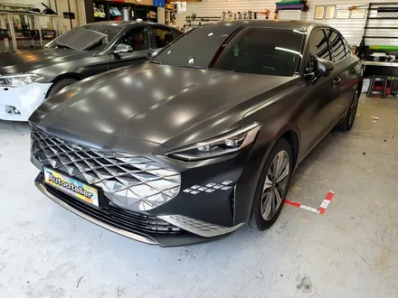 포천 별내 전체랩핑 기아 K8 사틴블랙락그레이메탈릭 (Satin Black Rock Grey Metallic) 오토아틀리에,