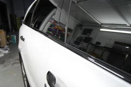 KIA SORENTO | 크롬아웃 시공 by 의정부 오토아틀리에, 의정부 루프스킨, 의정부 랩핑, 의정부 카스킨, 의정부 PPF, 기아 쏘랜토 도어캐치, 윈도우 몰딩
