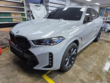 BMW X6 휠랩핑, 그릴교환, 사이드미러 교환, 스포일러랩핑