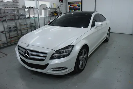 의정부랩핑의 명소 오토아틀리에,w218 cls350 전체랩핑 에이버리 화이트펄
