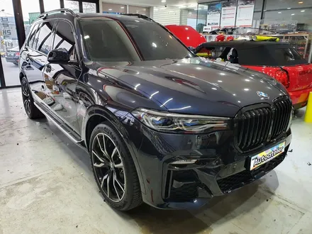 의정부 양주 랩핑샵 BMW X7 크롬죽이기 오토아틀리에.
