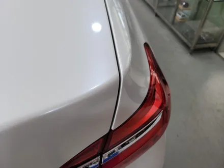 BMW 7시리즈 전체 화이트펄 랩핑.