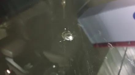 부산자동차유리용접 렉스턴 돌빵 수리하기 / 부산 해운대