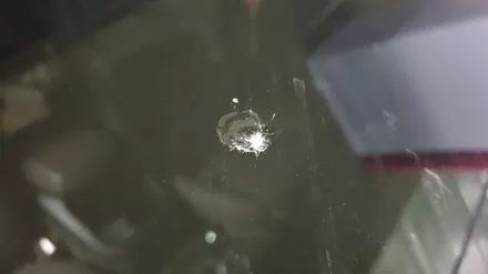 부산자동차유리용접 렉스턴 돌빵 수리하기 / 부산 해운대