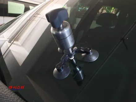 BMW X5 얼마 전 김해유리복원 하고 또 깨진 진례유리용접 출장수리 / 부산 해운대