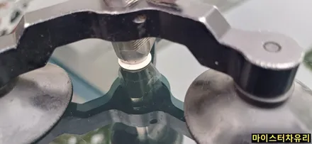 김해차유리복원 용접 수리는 교체 교환보다 훨씬 저렴합니다 / 부산 해운대