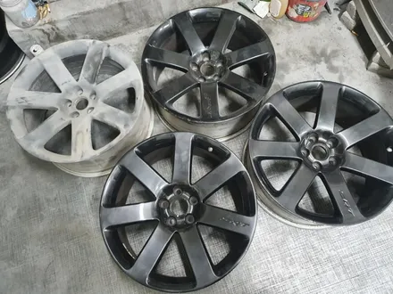[남양주휠도색]크라이슬러 300c SRT 20인치 블랙유광 휠복원&휠도색 작업 / 남양주시 별내동