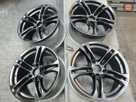 BMW ( F10 ) 530d xDrive M 에어로다이나믹    18인치 고스트크롬 휠복원&휠도색 + 캘리퍼도색 블루도장 / 남양주시 별내동