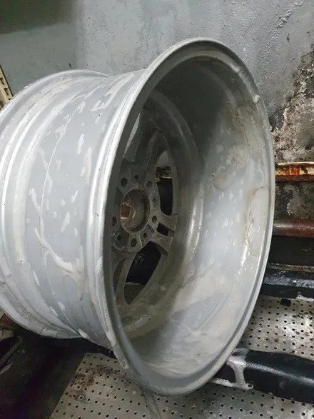 [남양주휠도색]BMW 5시리즈(F10) 530d 18인치 순정휠 고스트크롬 휠복원&휠도색 / 남양주시 별내동