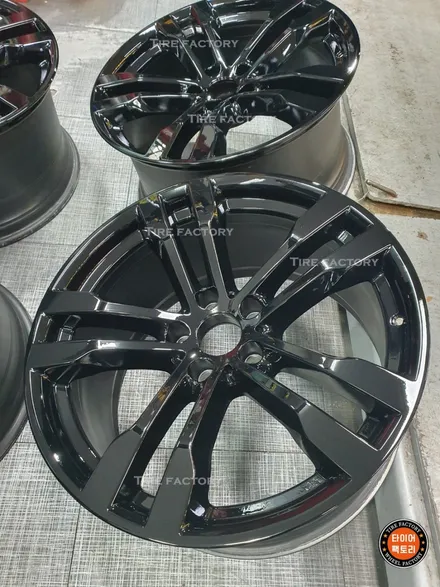 [남양주휠복원][캘리퍼도색] BMW X6 (F16) x6 M50d 20인치 순정휠 블랙유광 휠복원&휠도색 + 캘리퍼도색 레드도장 / 남양주시 별내동