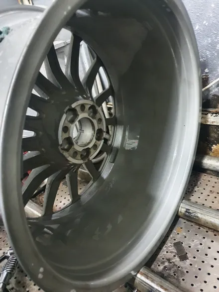 [남양주휠도색]벤츠 GT43 AMG 20인치 블랙무광 휠복원&휠도색 + 캘리퍼도색 레드도장 타이어 교체 ( 295-35-20 미쉐린 파일럿스포츠4s 두본 ) / 남양주시 별내동