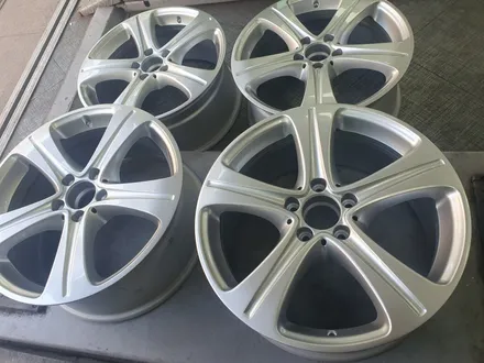 벤츠E클래스 (w213) E200 18인치 순정휠 메탈릭실버 휠복원&휠도색 작업 / 남양주시 별내동