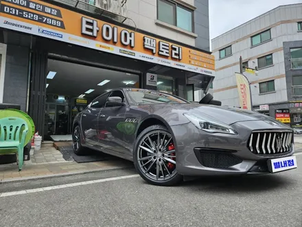 [남양주휠복원] 마세라티 콰트로포르테 20인치 순정휠 고스트크롬 휠복원&휠도색 + 타이어교체 ( 245-40-20 ,285-35-20 피렐리 피제로 올시즌) / 남양주시 별내동