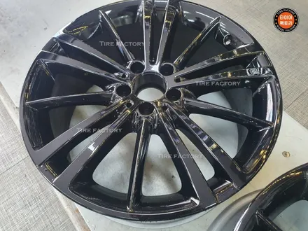 [휠복원]벤츠 CLS클래스 (c257) cls400d 19인치 순정휠 블랙유광 휠복원&휠도색 + 캘리퍼도색 레드도장 +(콘티넨탈 프로콘택트 RX 245-40-19 , 275-3 / 남양주시 별내동