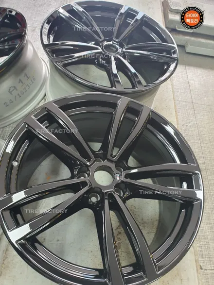 [남양주휠도색]BMW 6시리즈 GT 620d 19인치 순정휠 블랙유광 휠복원&휠도색 + 캘리퍼도색 레드도장 / 남양주시 별내동