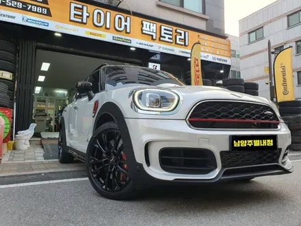 [미니쿠퍼휠도색] [남양주휠도색]미니 쿠퍼 컨트리맨 19인치 블랙유광 휠도색 작업 / 남양주시 별내동