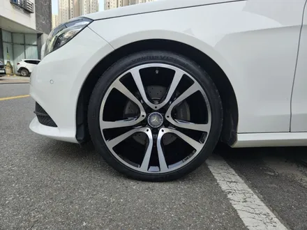 [휠복원][남양주휠복원]벤츠 E클래스 ( w212 ) e220 19인치휠 다이아몬드컷팅 휠복원&휠도색 / 남양주시 별내동