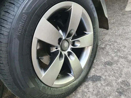 [남양주휠도색]포터2  BMW 16인치 순정휠 고스트크롬휠복원 및 휠 + 타이어 교체 / 남양주시 별내동