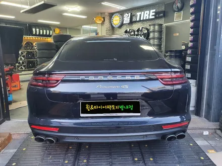 [남양주휠도색] 포르쉐 파나메라4s 21인치 블랙유광 휠복원 + 캘리퍼도색 레드도장 / 남양주시 별내동