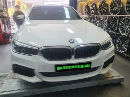 [bmw휠도색][남양주휠도색]BMW 520d 18인치 고스트크롬 휠복원&휠도색 + 캘리퍼도색 레드도장 / 남양주시 별내동