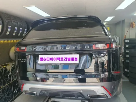 [남양주휠복원][랜드로버휠도색]랜드로버 레인지로버 벨라 20인치 순정휠 무광블랙 휠복원&휠도색 / 남양주시 별내동
