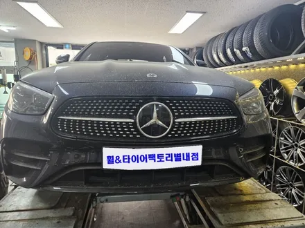 [남양주휠복원] 벤츠 E클래스 (w213) e350 20인치 순정휠 다이아몬드컷팅 휠복원&휠도색 + 타이어교체 (245-35-20 미쉐린 파일럿스포츠3) / 남양주시 별내동