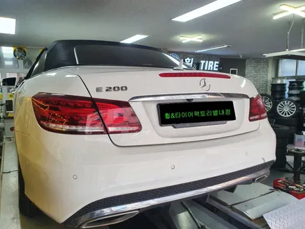 [남양주휠복원]벤츠E클래스 (w212) E200 카브리올레 18인치 순정휠 다이아몬드컷팅 휠복원&휠도색 / 남양주시 별내동