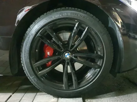 [남양주휠도색]BMW 6시리즈 GT 620d 19인치 순정휠 블랙유광 휠복원&휠도색 + 캘리퍼도색 레드도장 / 남양주시 별내동
