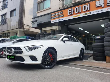 [휠복원]벤츠 CLS클래스 (c257) cls400d 19인치 순정휠 블랙유광 휠복원&휠도색 + 캘리퍼도색 레드도장 +(콘티넨탈 프로콘택트 RX 245-40-19 , 275-3 / 남양주시 별내동