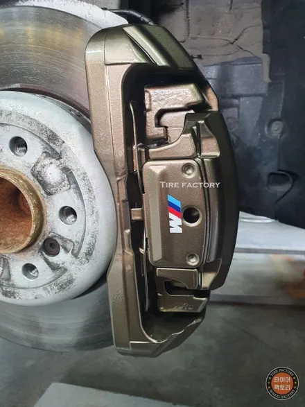[남양주휠도색][BMW캘리퍼도색]BMW 640i 19인치 고스트크롬 휠복원&휠도색 + 캘리퍼도색 브론즈 도장 / 남양주시 별내동