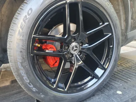 [남양주휠도색][캘리퍼도색]벤츠 GLE클래스 (W166) GLE350d 쿠페 21인치 순정휠 블랙유광 휠복원&휠도색 + 캘리퍼도색 레드도장 / 남양주시 별내동
